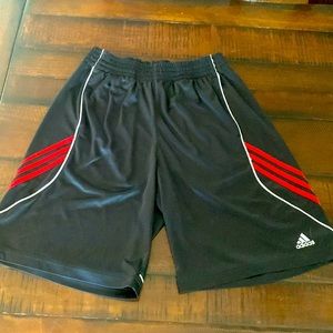 Mens basketball shorts